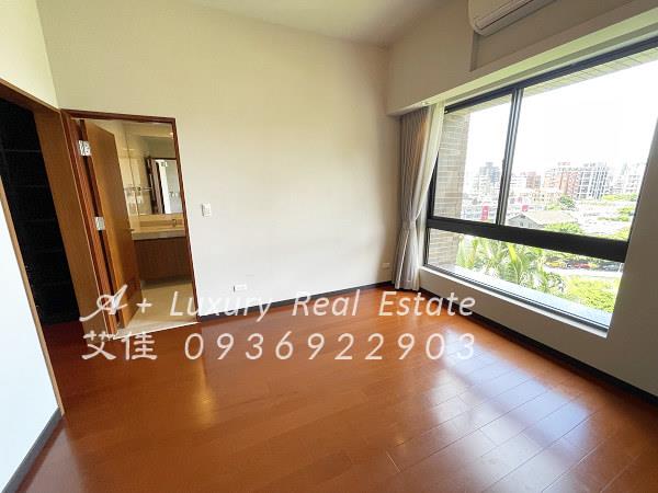 天母近美國學校