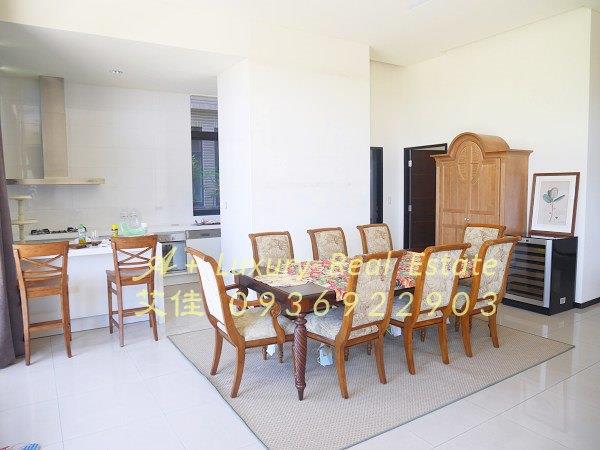 陽明帝景溫泉泳池別墅