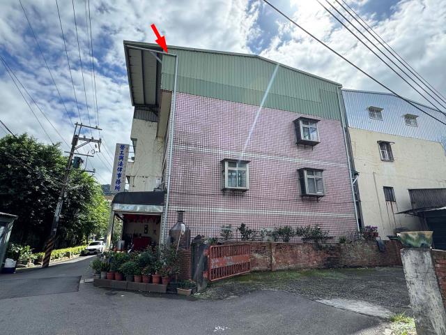 鶯歌法拍透天-2