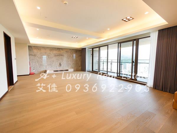 文心AIT