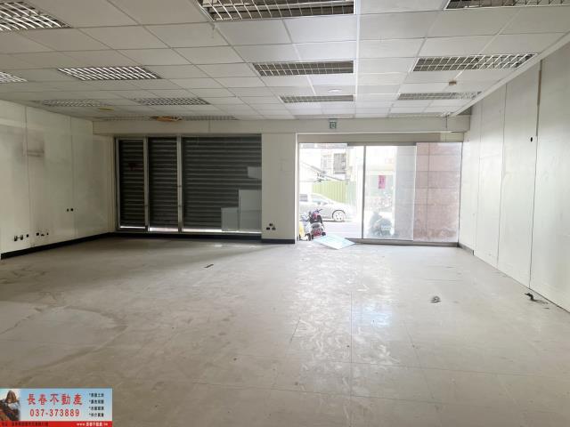 苗栗市店面-3