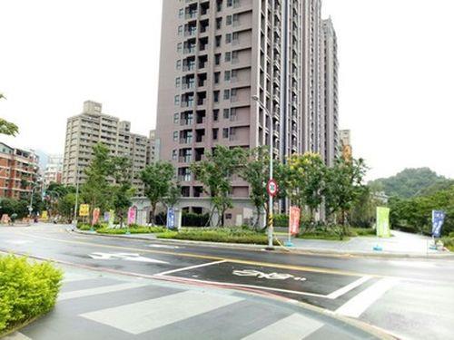 新北新店拍賣大樓-5