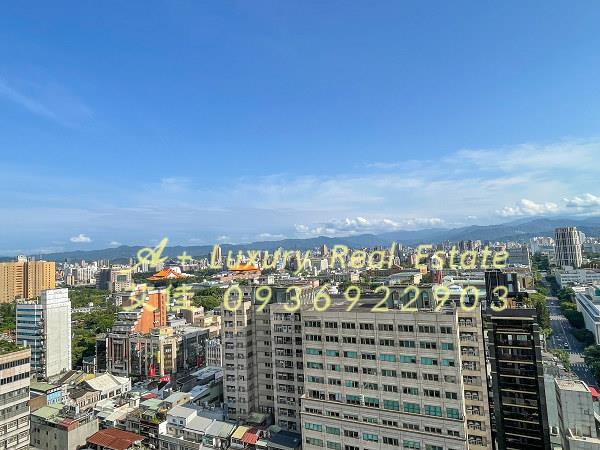 揚昇君臨