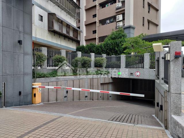 桃園桃園區拍賣大樓-6