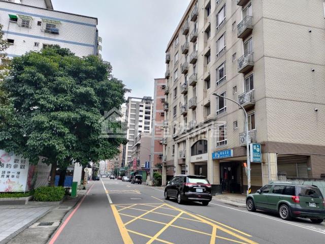 桃園桃園區拍賣大樓-7