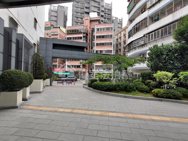 桃園桃園區拍賣大樓-11