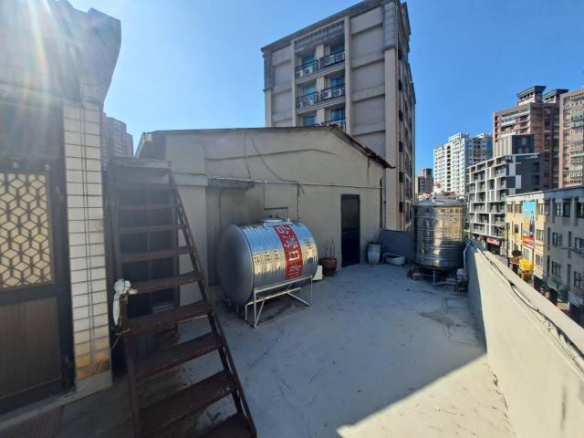 新北淡水法拍公寓-7
