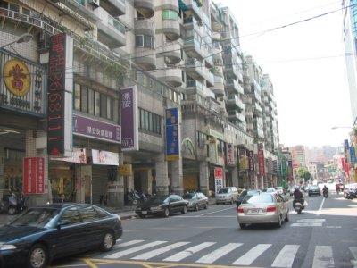 新北中和大樓法拍-6