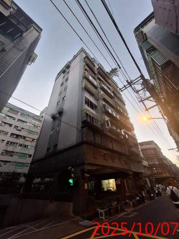 新北板橋拍賣華廈-2