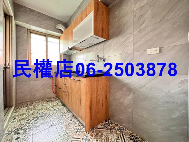 北屯華廈-8