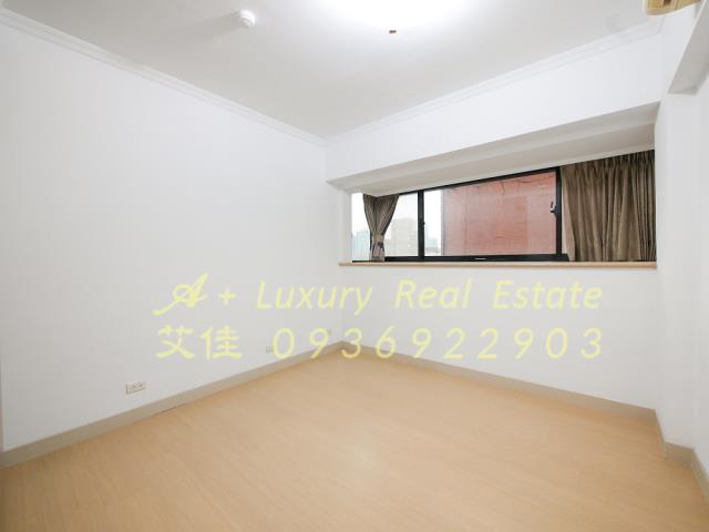 仁愛皇家大樓