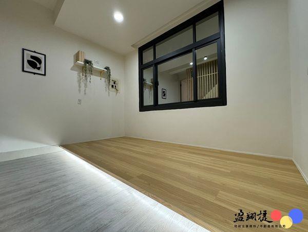 高雄前鎮透天-2