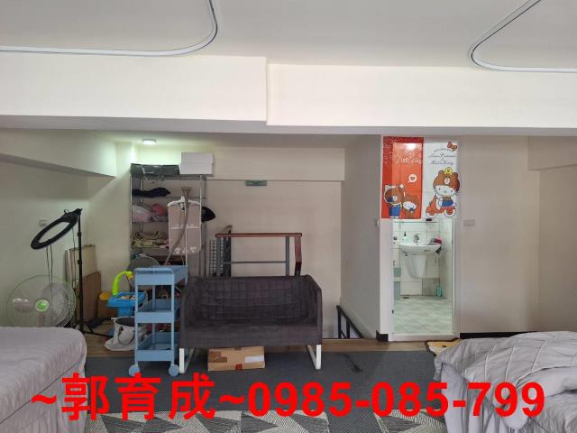東區店面-6