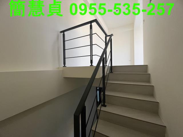 草屯透天-8