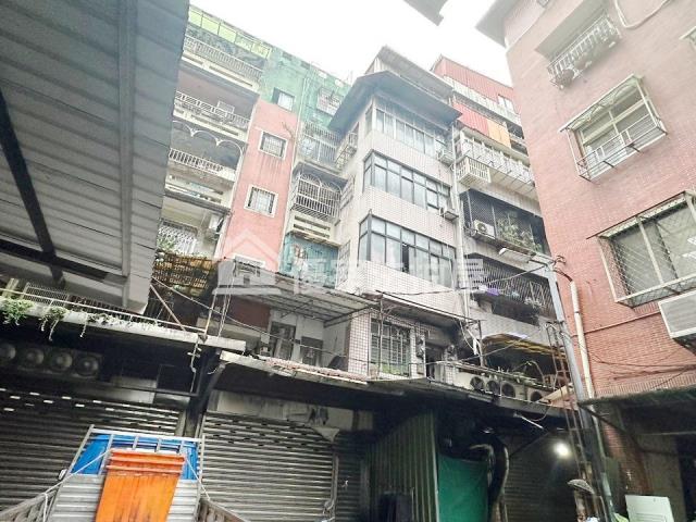 基隆仁愛區法拍公寓-6
