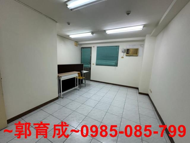 嘉義西區店面-8