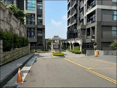 新北汐止大樓法拍-2
