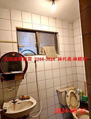 龜山拍賣透天-6