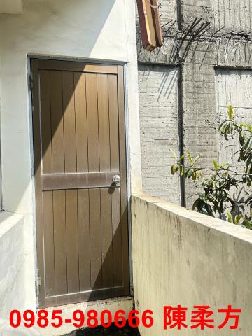 嘉義西區店面-10