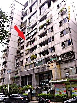 新北板橋大樓拍賣-1