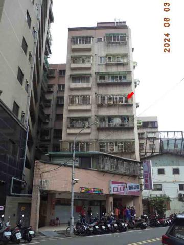 三重法拍華廈-1