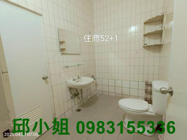 西區透天-10