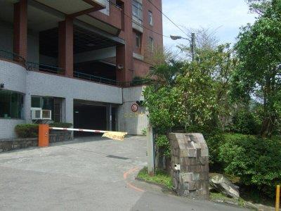 新北拍賣大樓-3