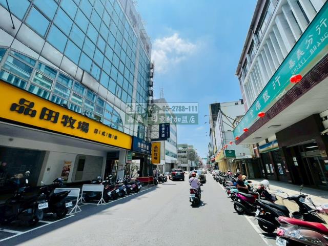嘉義西區華廈-1