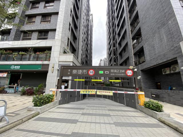 龜山法拍大樓-5