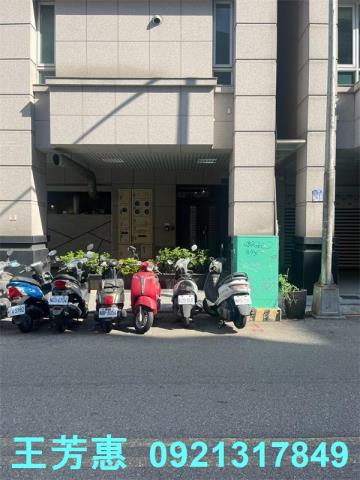 西區透天-4