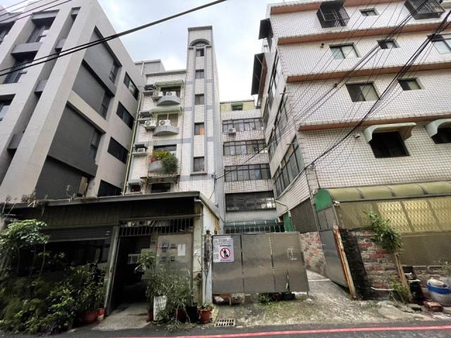 新竹東區公寓法拍-1