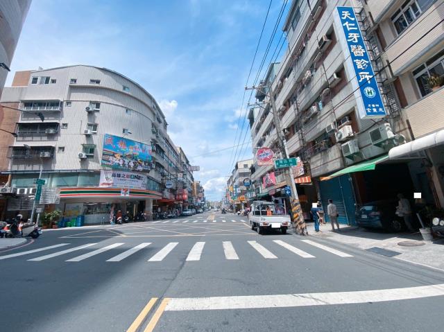 高雄三民區大樓-8