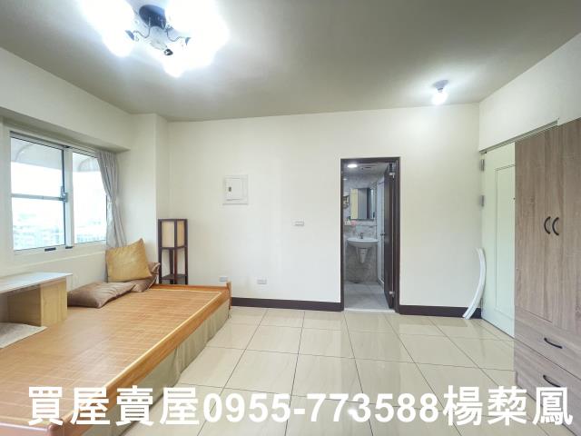 高雄岡山大樓-1