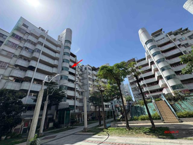 台中大里法拍華廈-1