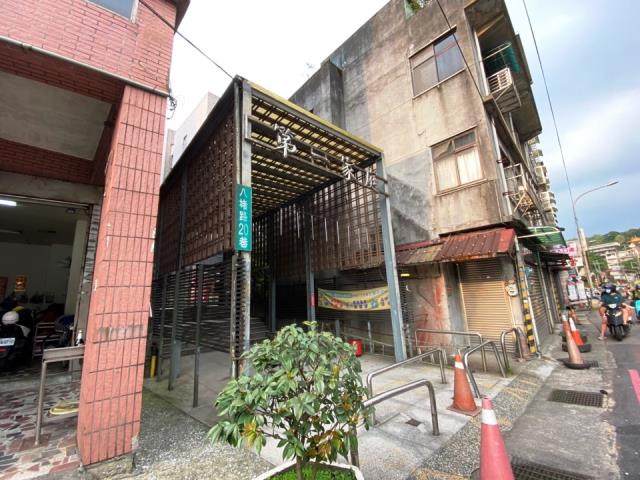 基隆暖暖公寓法拍-8