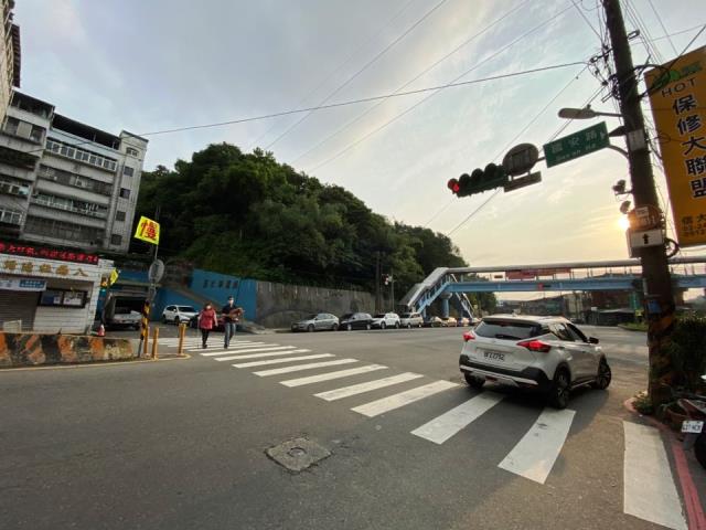 基隆暖暖公寓法拍-5
