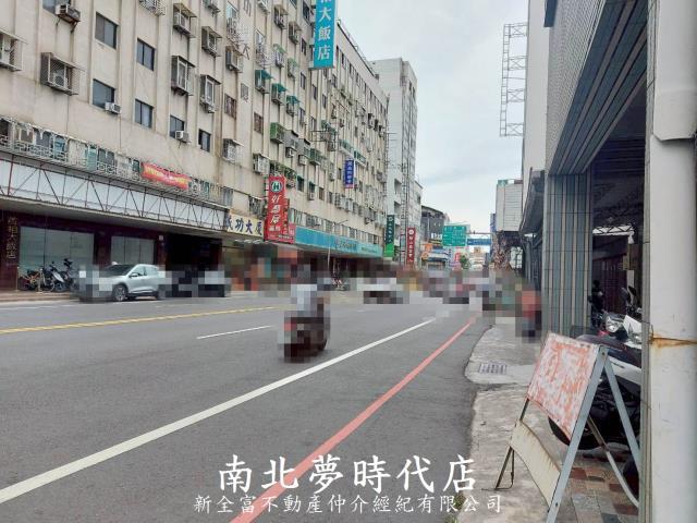 北區華廈-9