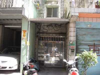 蘆洲公寓法拍-9