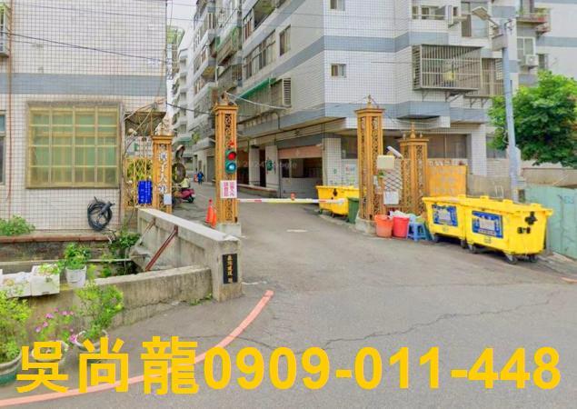 台中潭子拍賣華廈-3
