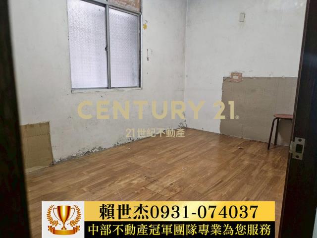 南投市透天-13