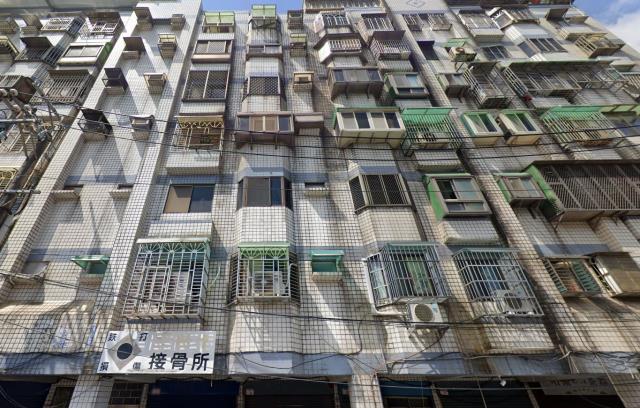 桃園法拍華廈-1