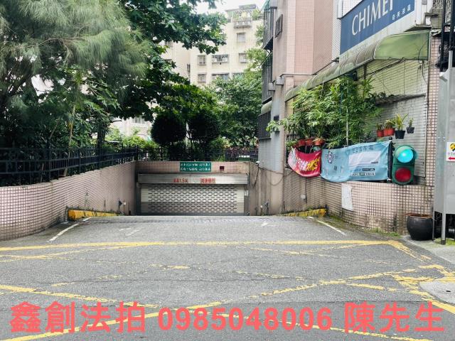 土城大樓拍賣-8