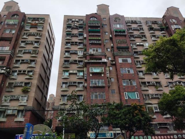 新北法拍大樓-1