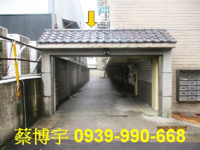 大雅法拍屋仁和路透天