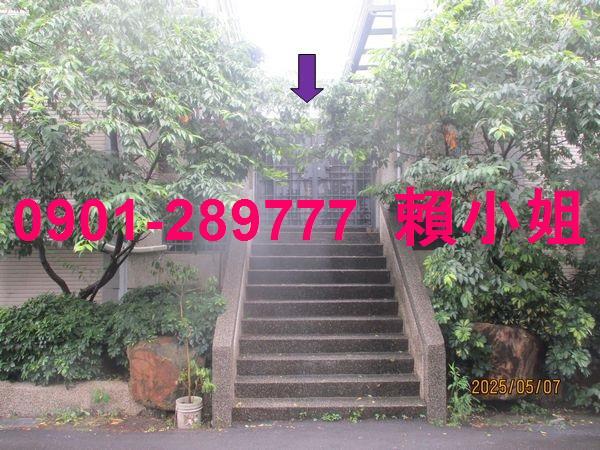 大雅法拍透天-4