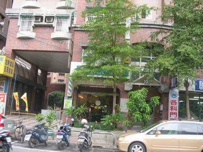 新北板橋拍賣大樓-1