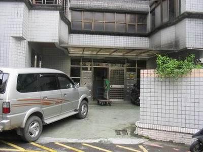 新北汐止法拍大樓-7