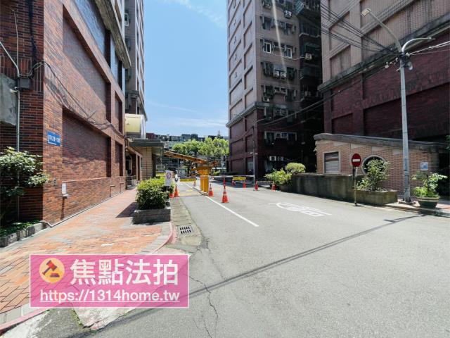 新北板橋拍賣大樓-10