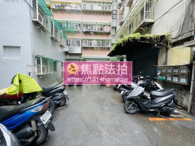 新北板橋公寓法拍-8