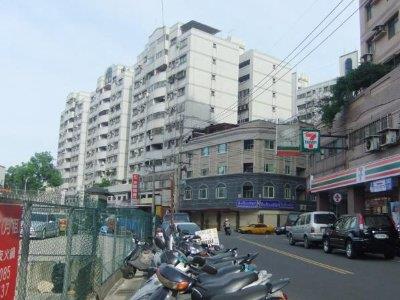 桃園平鎮法拍大樓-10